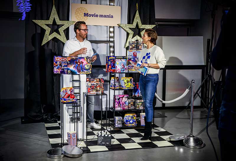 hollywoodf-film-mania-speelgoed-setdressing hollywoodf-film-mania-speelgoed-setdressing